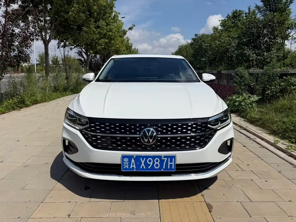 Volkswagen Lavida — миниатюра 2