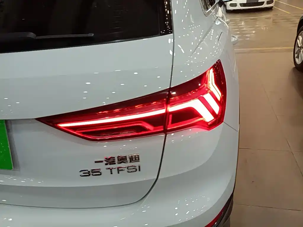 Audi Q3 — миниатюра 8