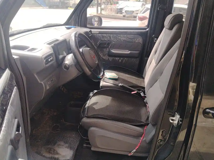 Wuling Zhiguang EV — миниатюра 9