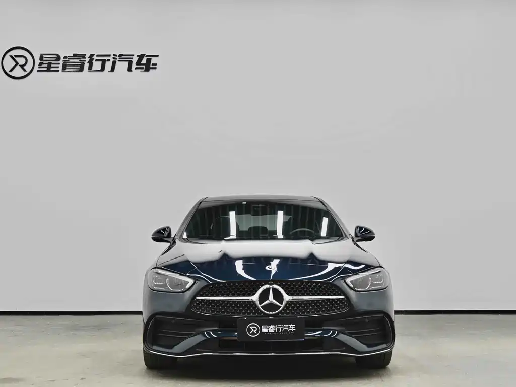 Mercedes-Benz C-Class — миниатюра 3