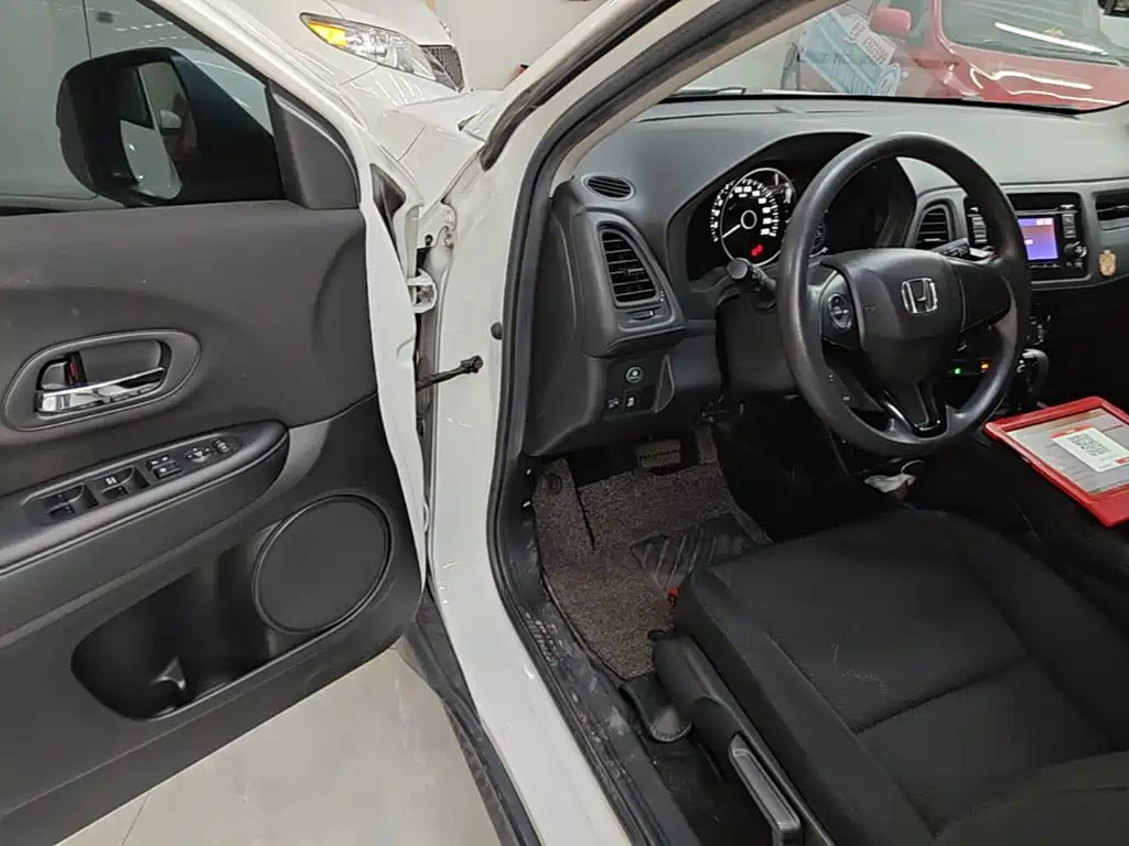 Honda Vezel — миниатюра 16