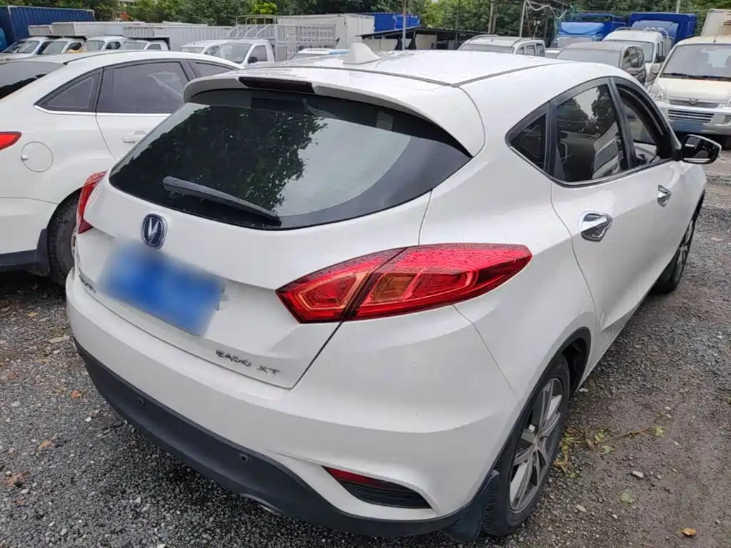 Changan Eado XT — миниатюра 7
