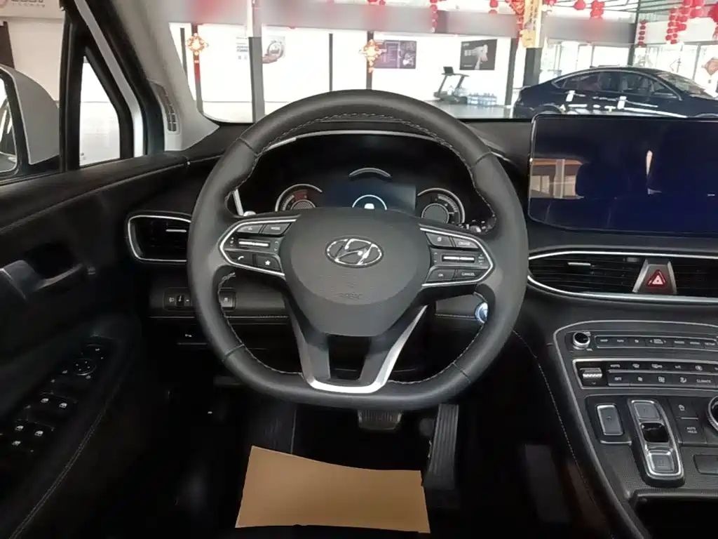 Hyundai Santa Fe — миниатюра 11