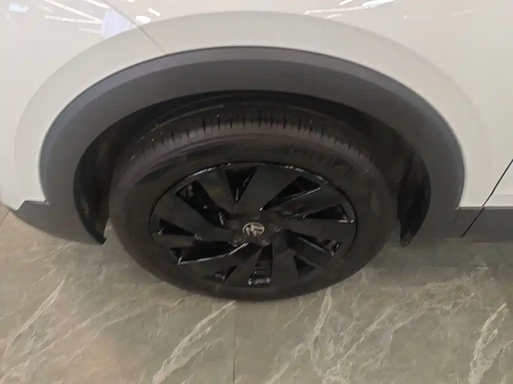 Volkswagen Tharu — миниатюра 23
