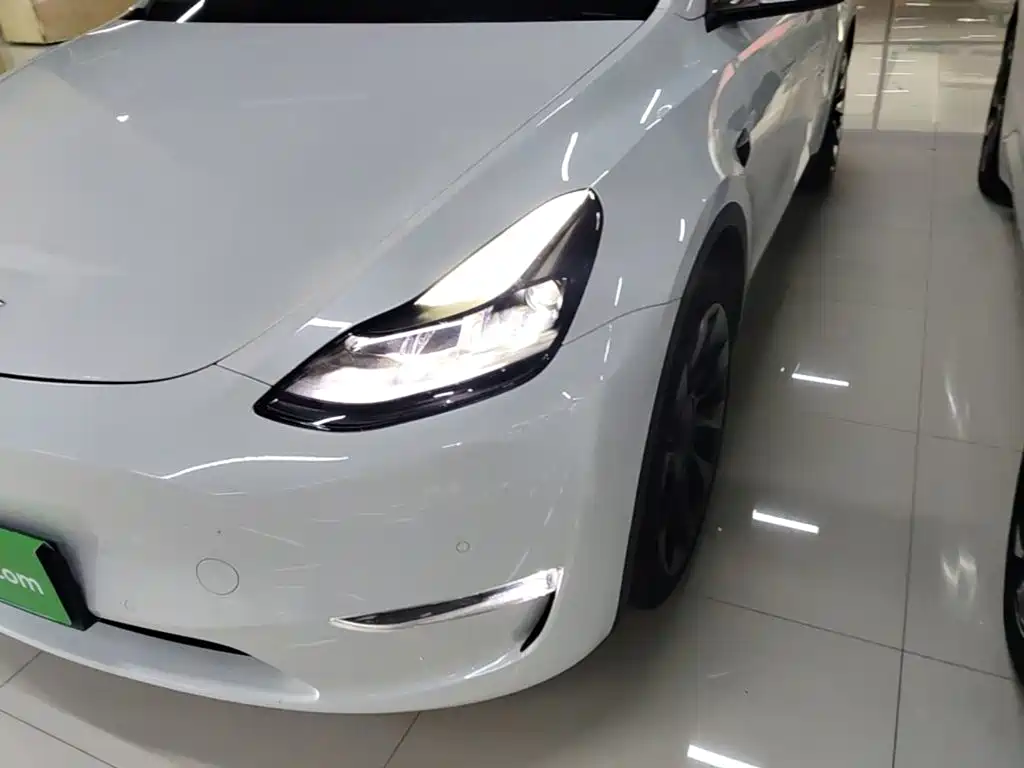 Tesla Model Y — фотографии объявления, Фото 25