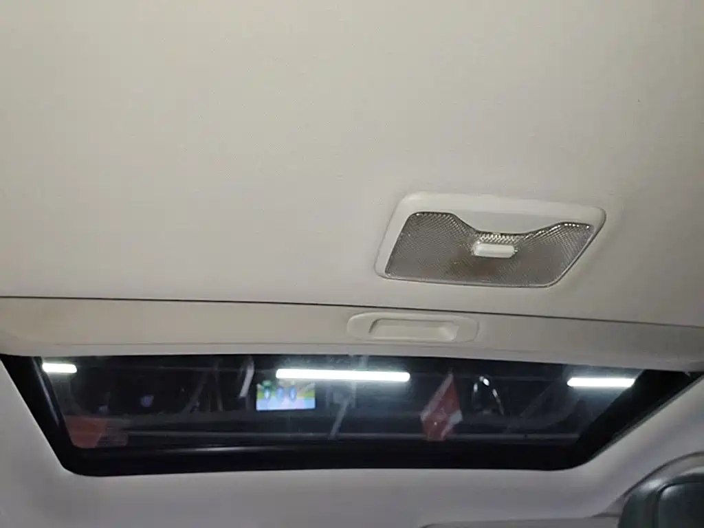 Changan Eado XT — миниатюра 18