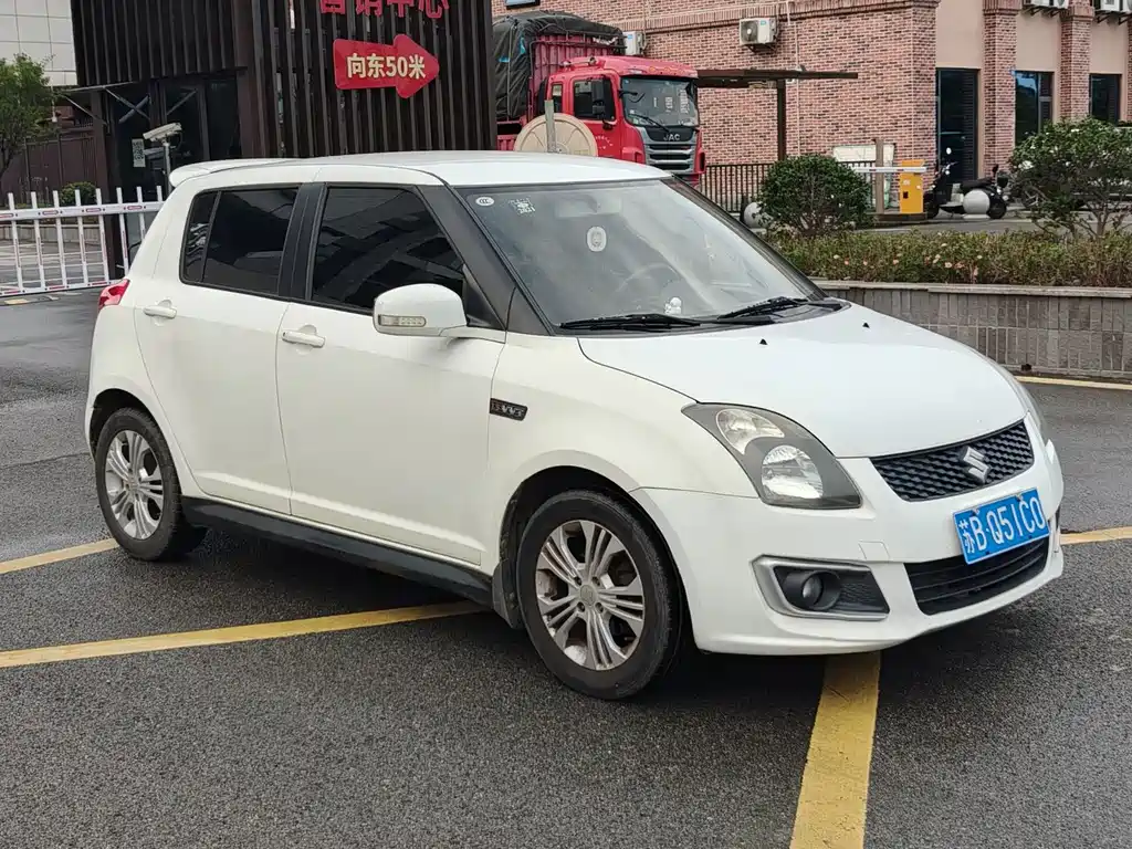 Suzuki Swift — миниатюра 3