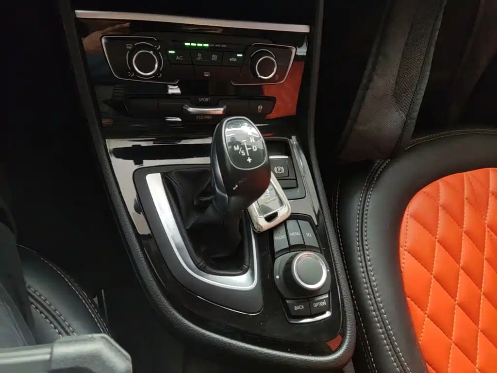 BMW 2 Series Active Tourer — миниатюра 14