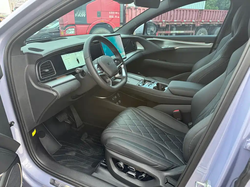 BYD Sealion 07 EV — миниатюра 19