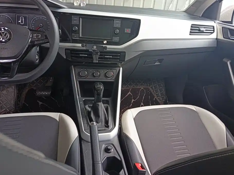 Volkswagen Polo — миниатюра 16