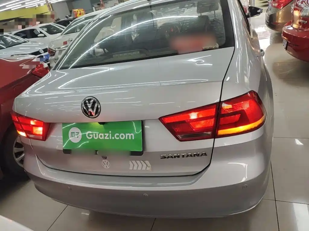 Volkswagen Santana — миниатюра 6