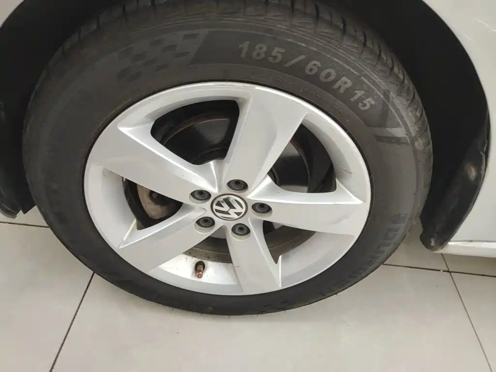 Volkswagen Santana — миниатюра 23