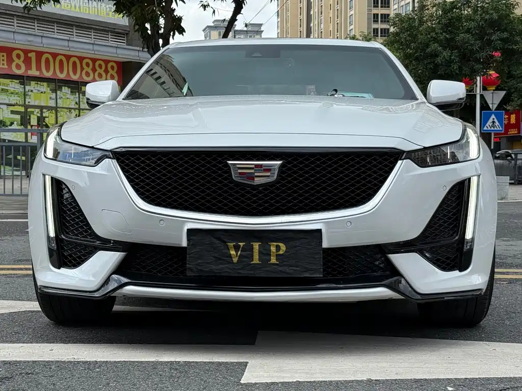 Cadillac CT5 — миниатюра 2