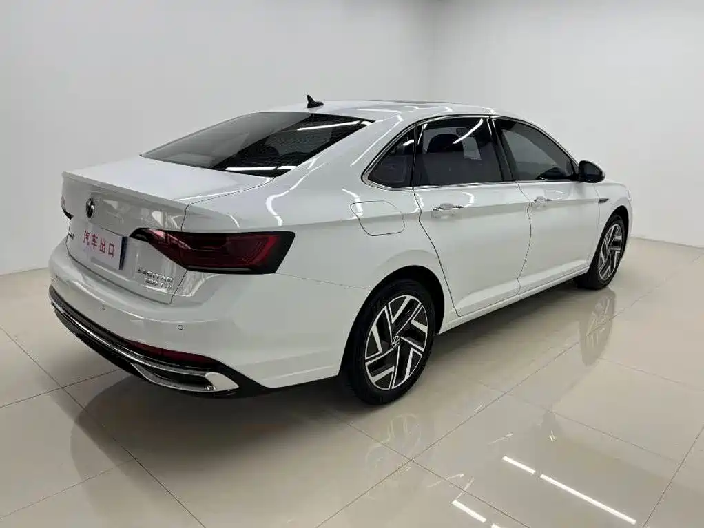 Volkswagen Sagitar — миниатюра 4