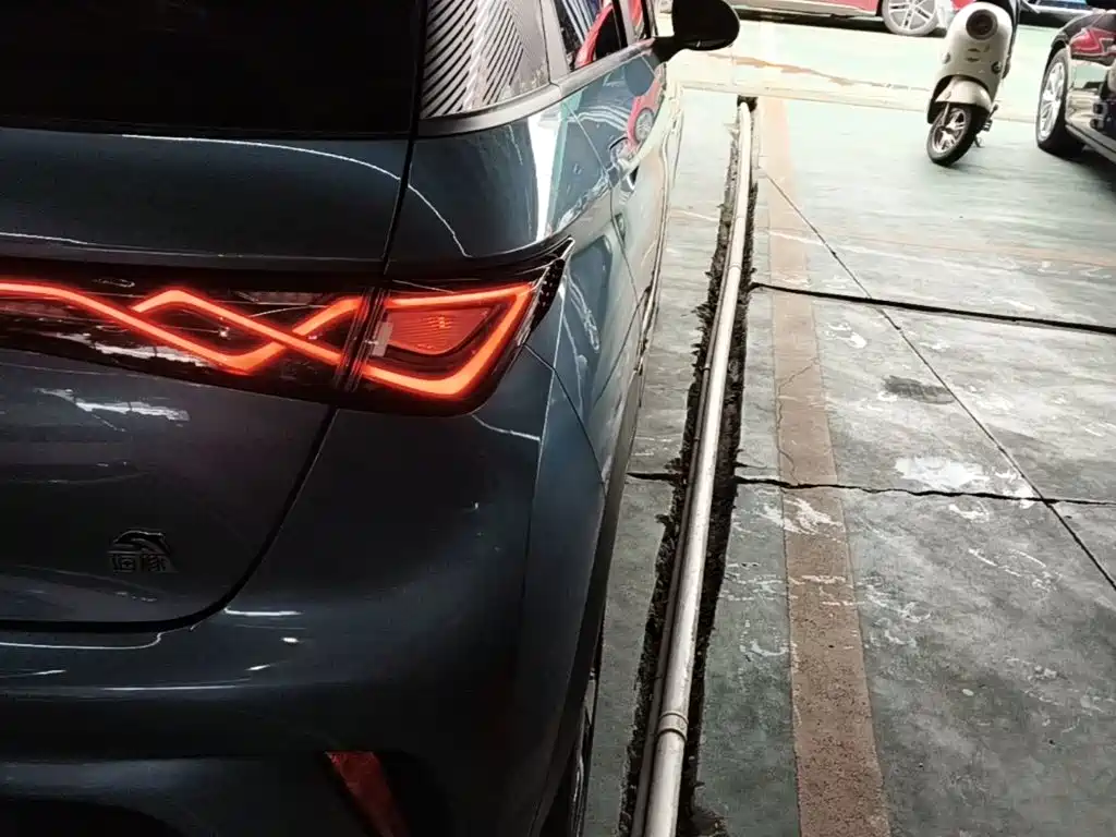 BYD Dolphin — миниатюра 8