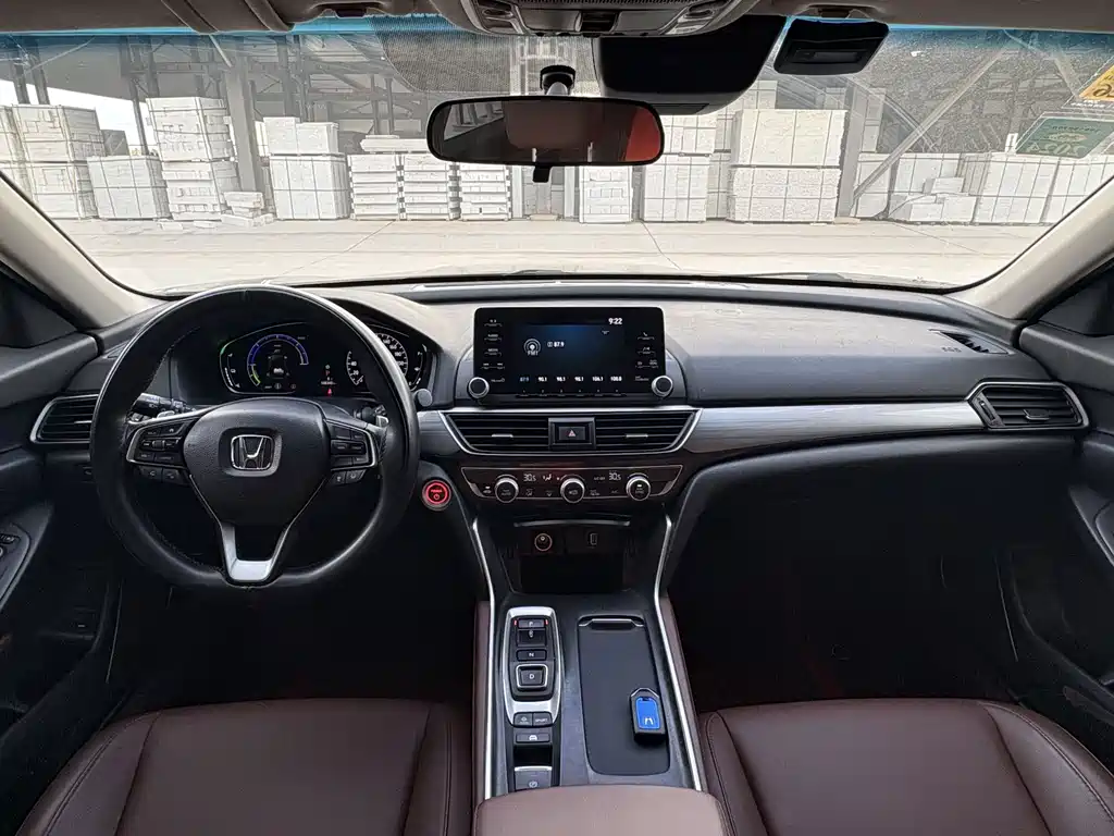 Honda Inspire — миниатюра 6
