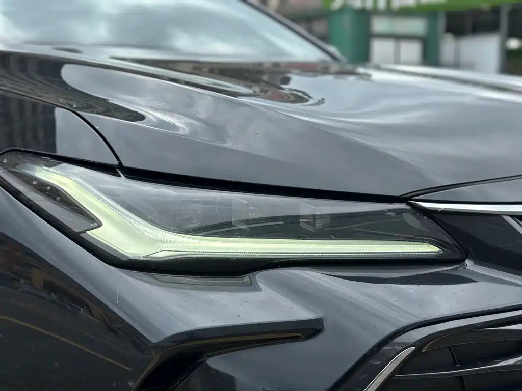 Toyota Avalon — миниатюра 4