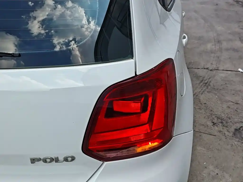 Volkswagen Polo — миниатюра 8