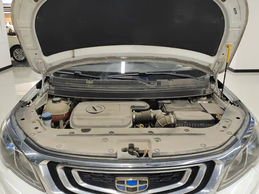 Geely Vision X3 — миниатюра 10