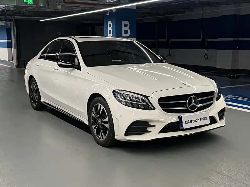 Mercedes-Benz C-Class — миниатюра 3