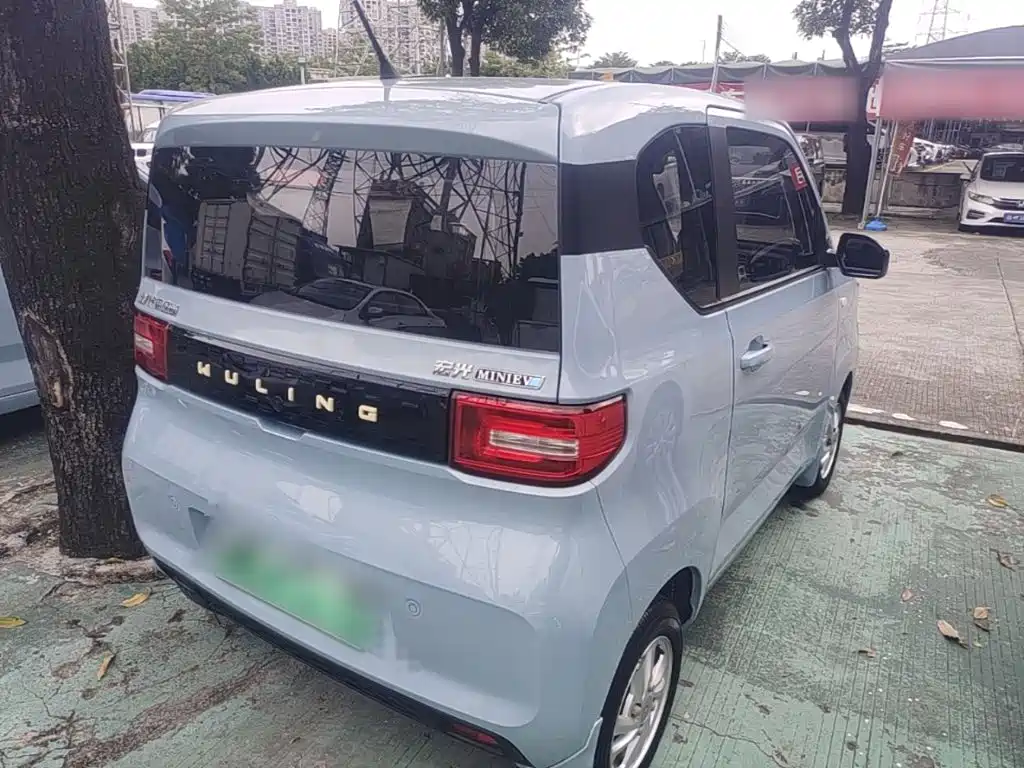 Wuling MINIEV — миниатюра 7