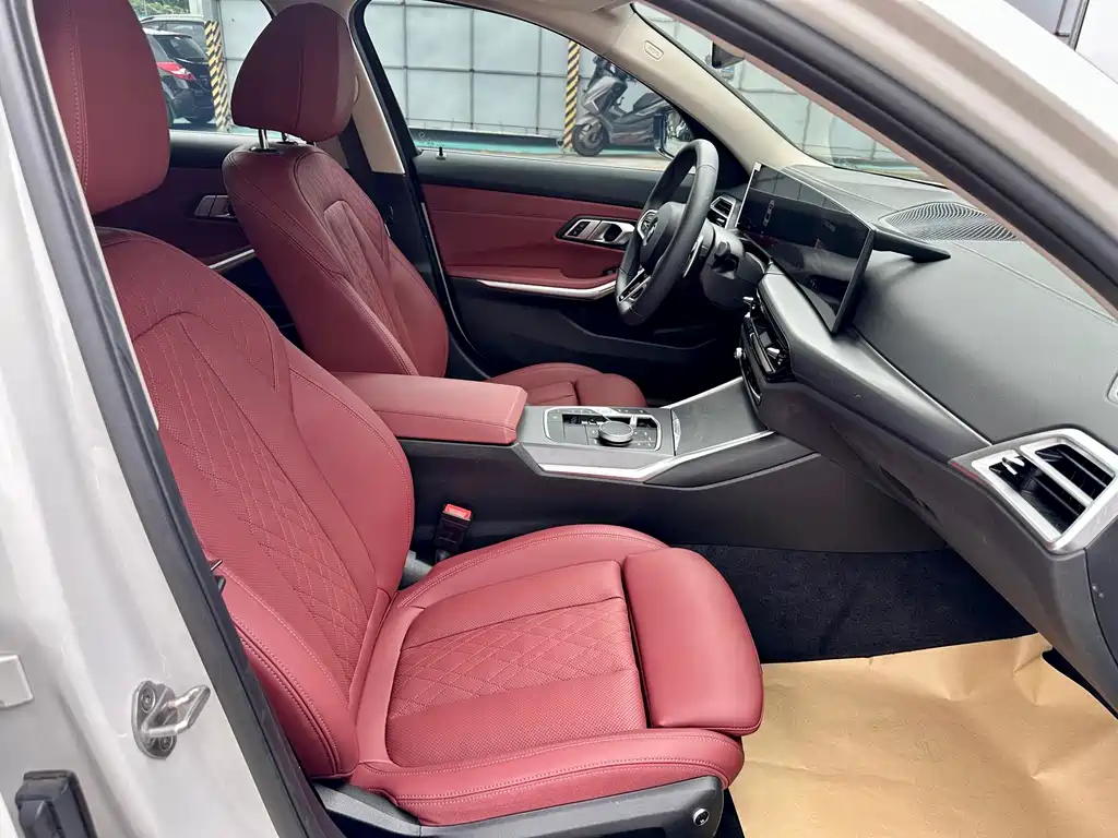 BMW 3 Series — миниатюра 12