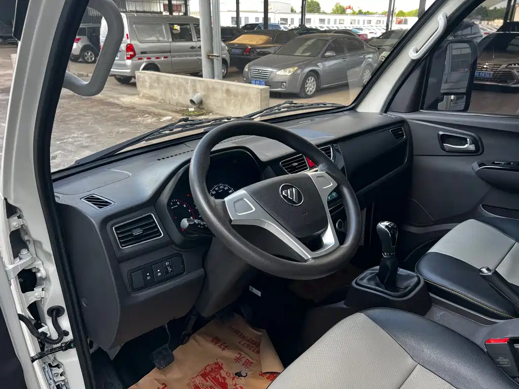 Foton Xiangling M — миниатюра 5