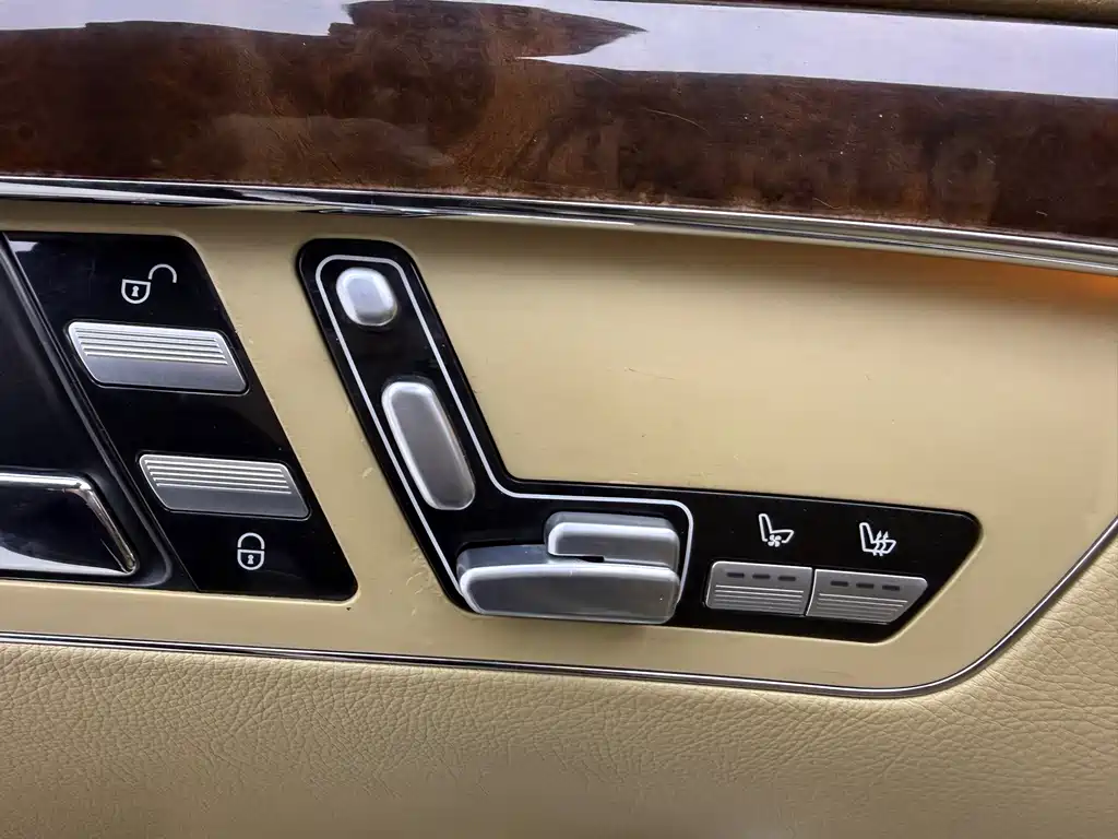 Mercedes-Benz S-Class — миниатюра 18