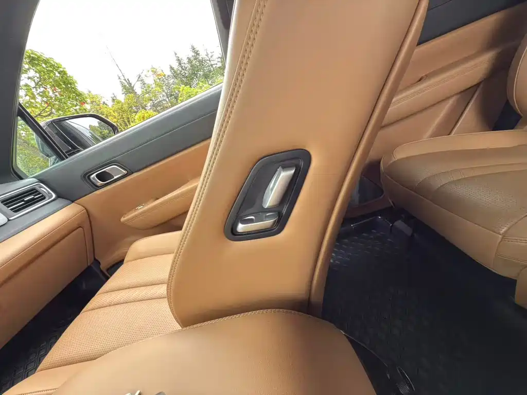 Li Auto Li ONE — миниатюра 25