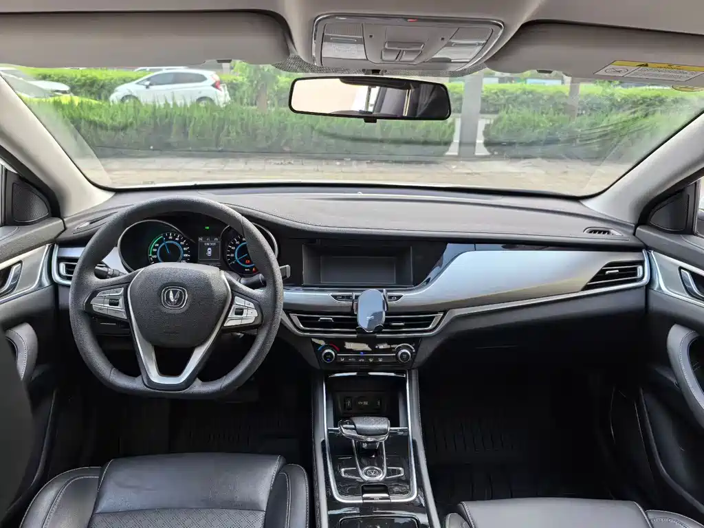 Changan Eado 2019 EV460