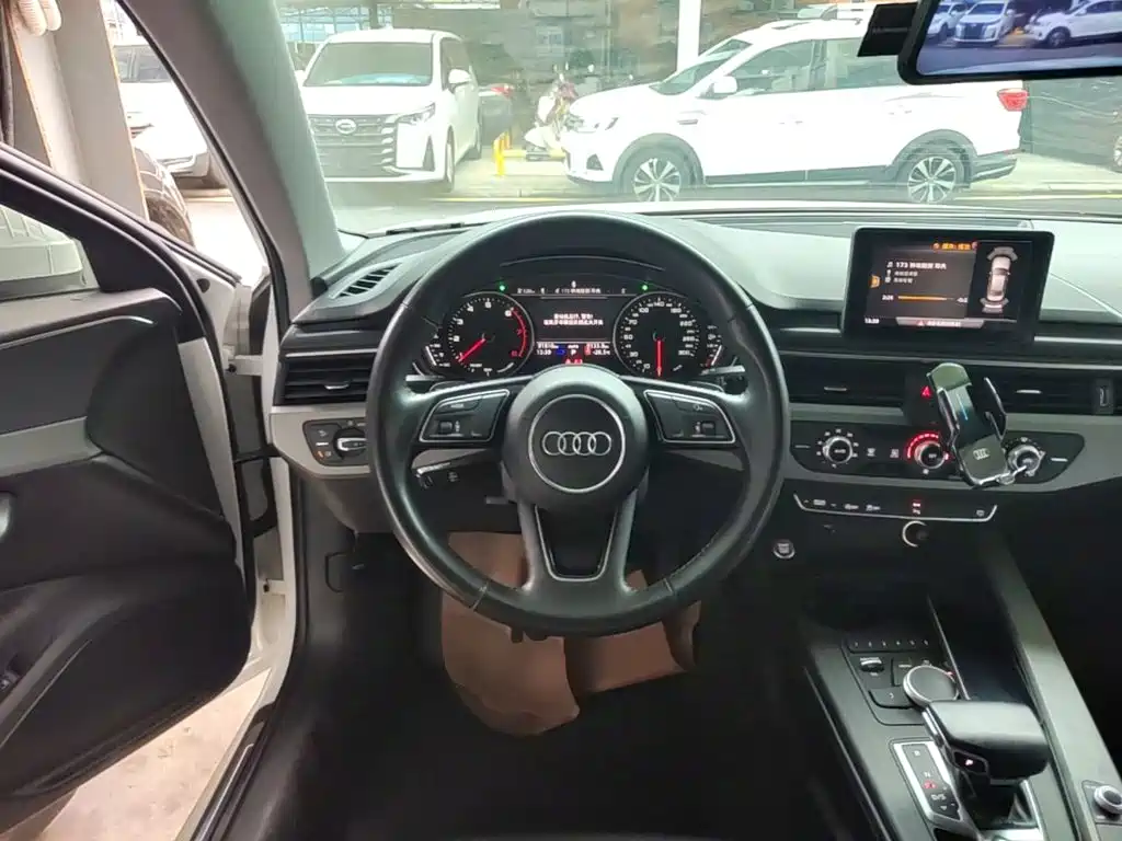 Audi A4L — миниатюра 11