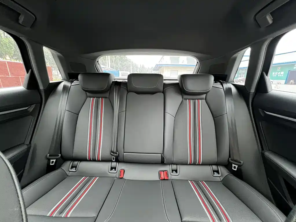 Audi A3 — миниатюра 11