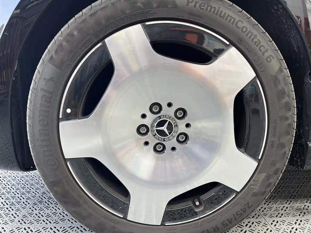 Mercedes-Benz V-Class V 2024 V 300 L Luxury