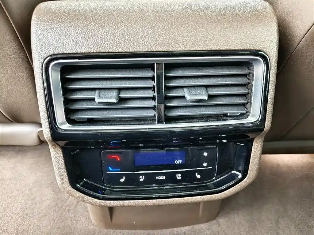 Volkswagen Viloran 2024 380TSI Luxury