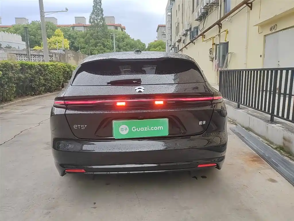 NIO ET5T 2025 75kWh Touring