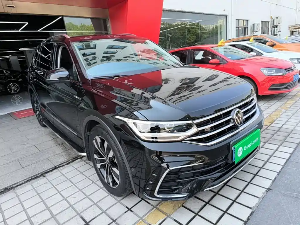 Volkswagen Tiguan L — миниатюра 4