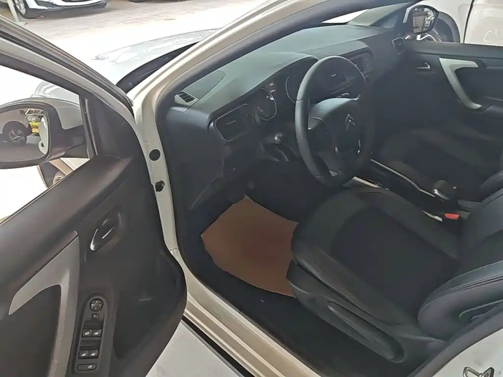 Citroen C3-XR — миниатюра 16
