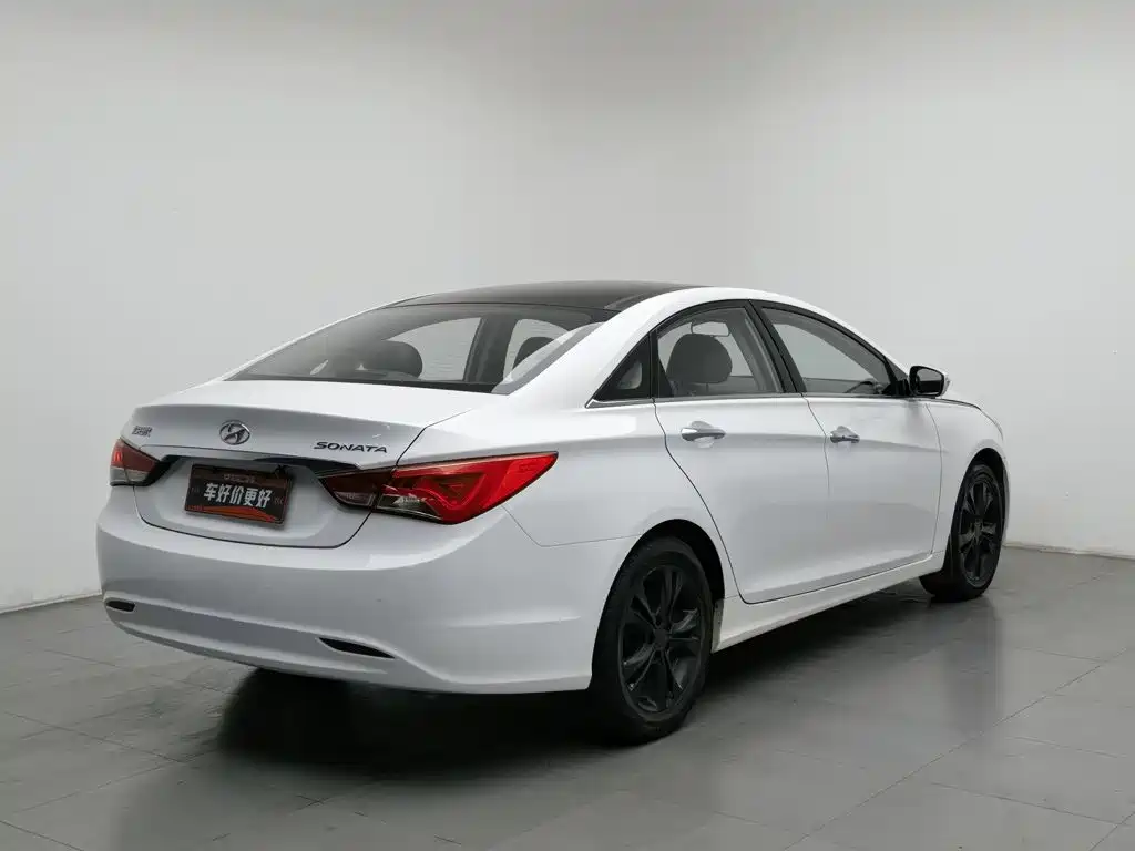 Hyundai Sonata — миниатюра 2