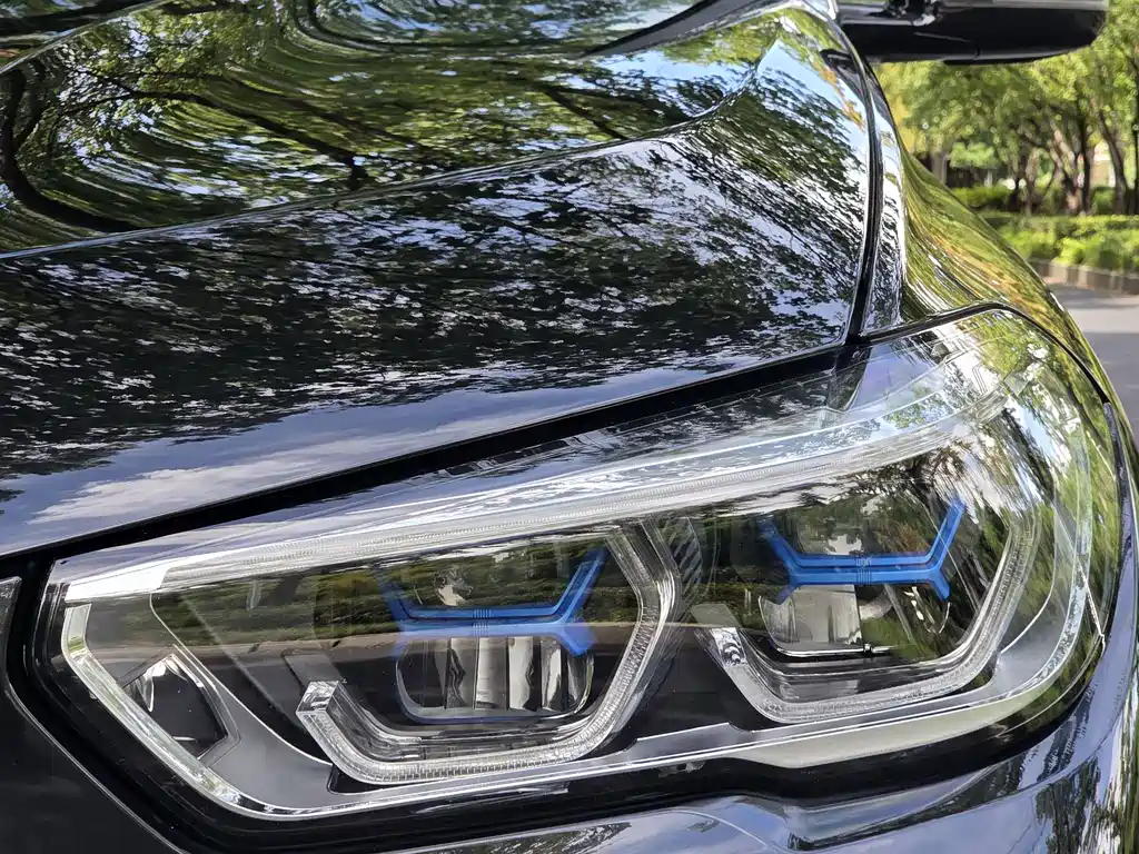 BMW X5 2022 xDrive 30Li Premium M Sport