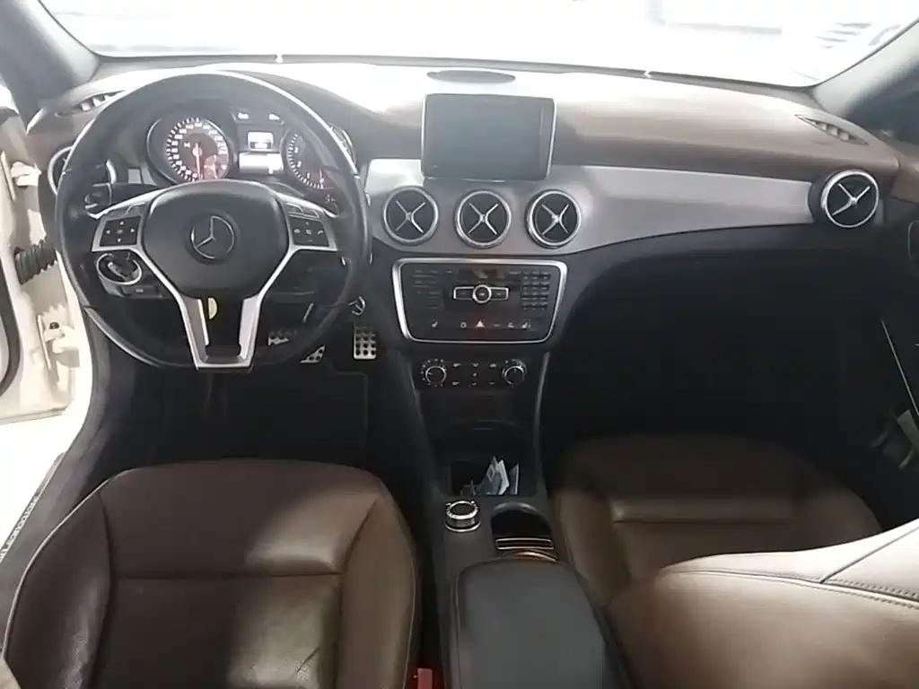 Mercedes-Benz CLA 2014 CLA 260 4MATIC