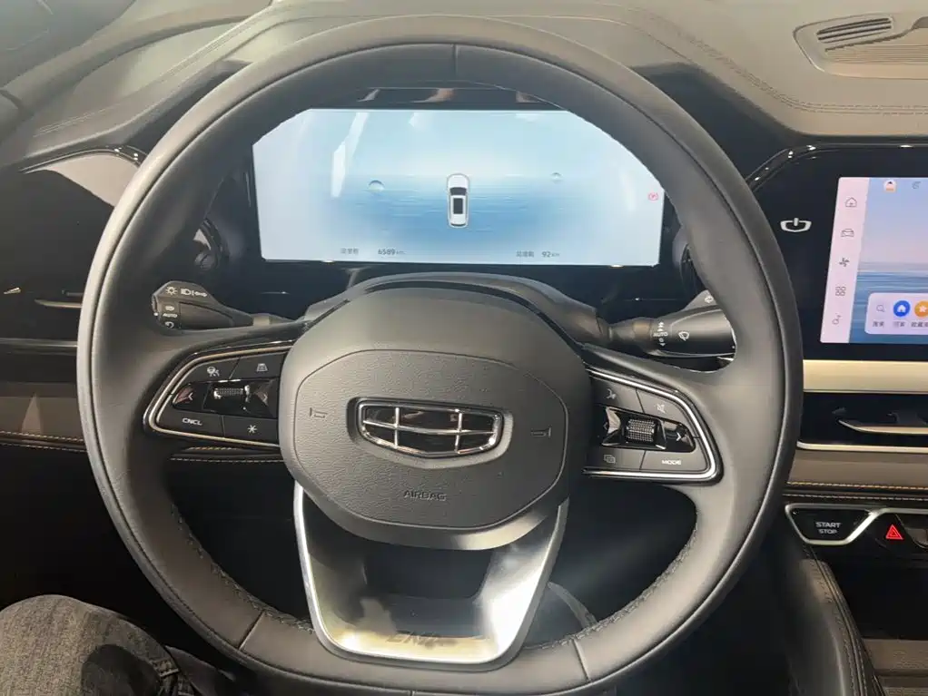 Geely Monjaro L 2024 2.0TD DCT EVO