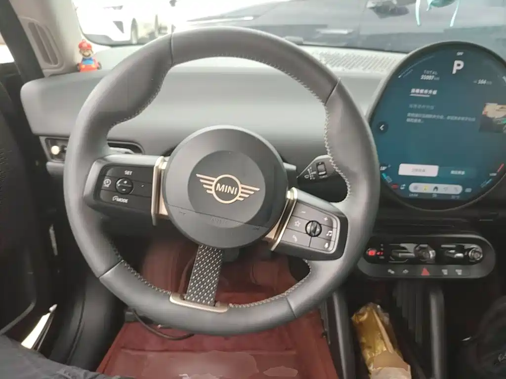 MINI MINI COOPER EV — миниатюра 11