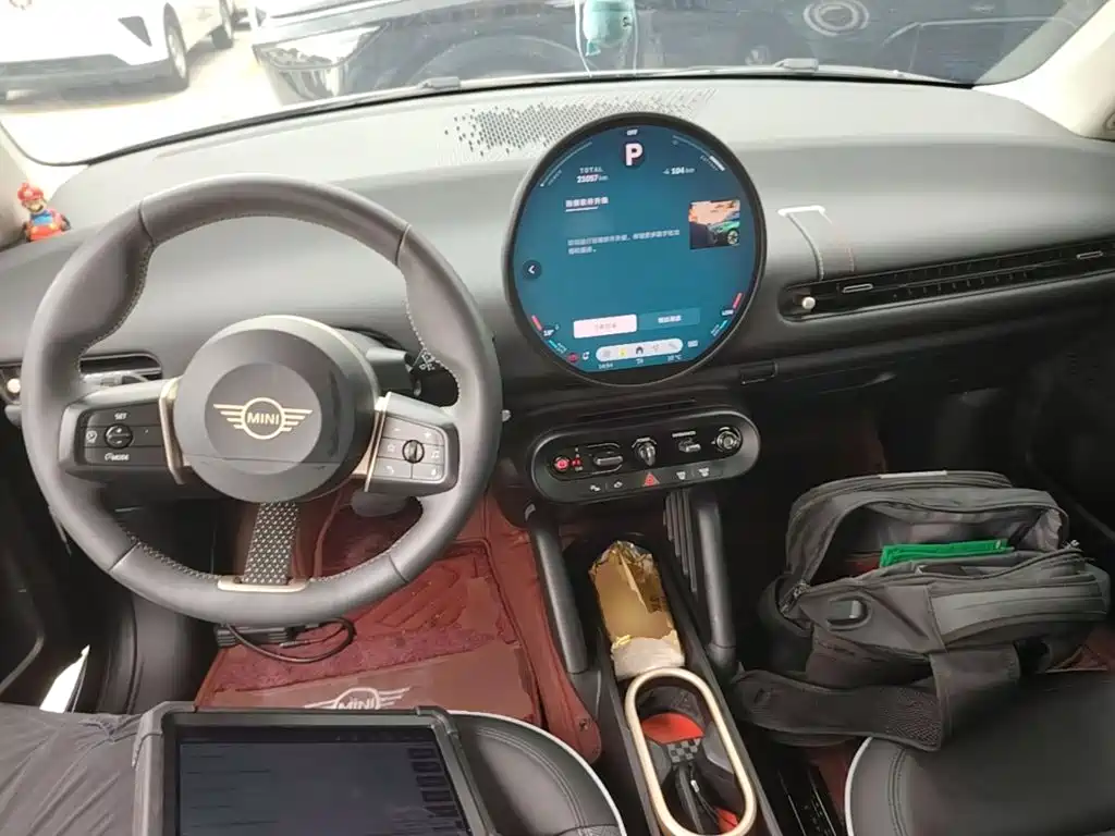 MINI MINI COOPER EV — миниатюра 10