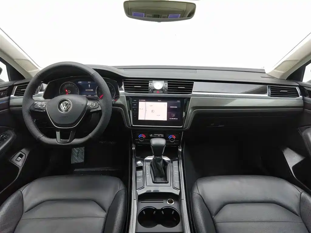 Volkswagen Phideon 2019 380TSI VI