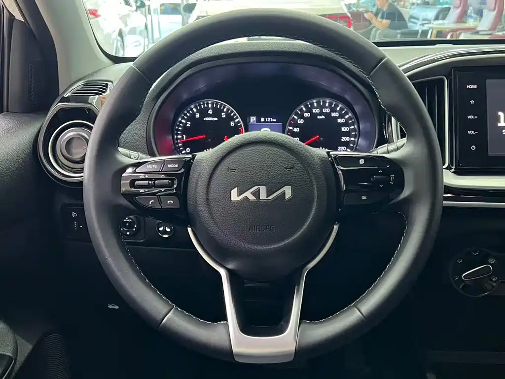 Kia KX1 — миниатюра 9