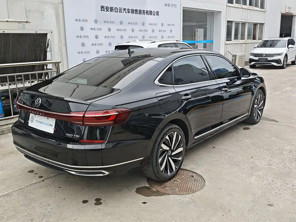 Volkswagen Passat — миниатюра 4