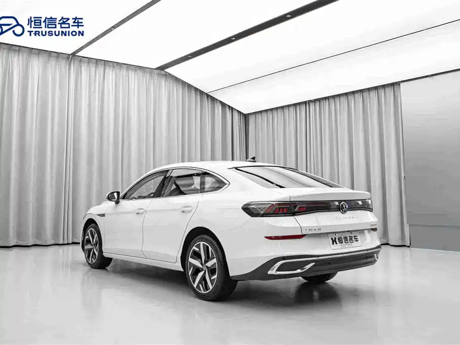 Volkswagen Lamando — миниатюра 7