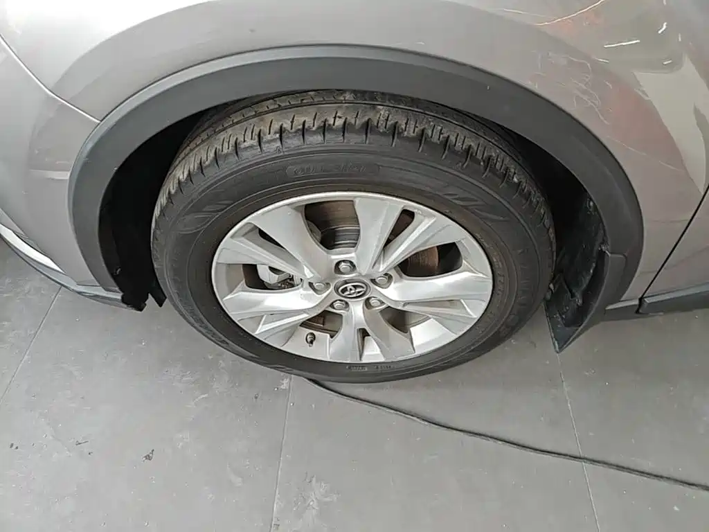 Toyota IZOA — миниатюра 23