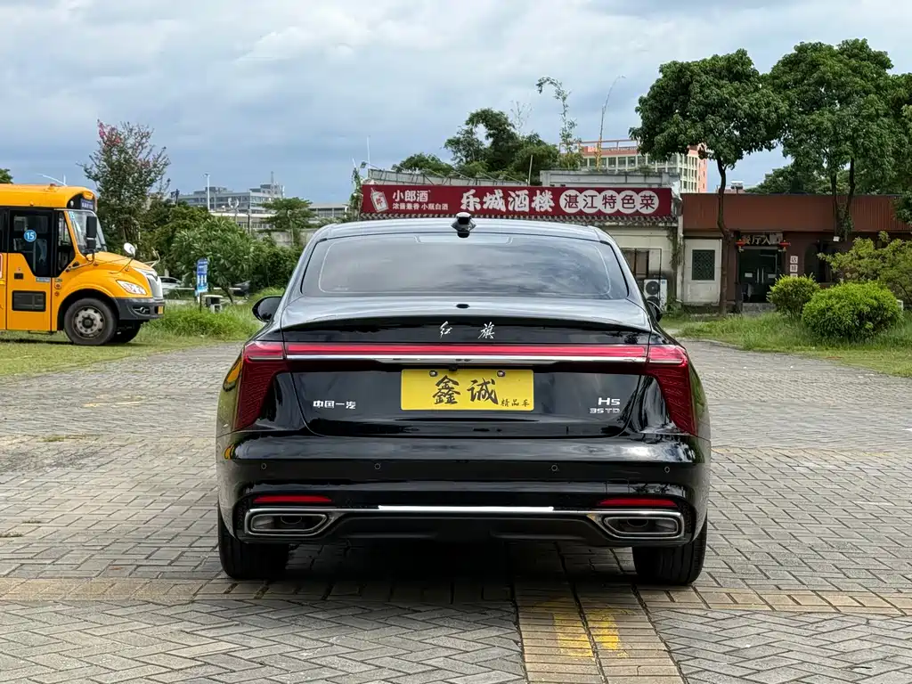 Hongqi Hongqi H5 — миниатюра 21