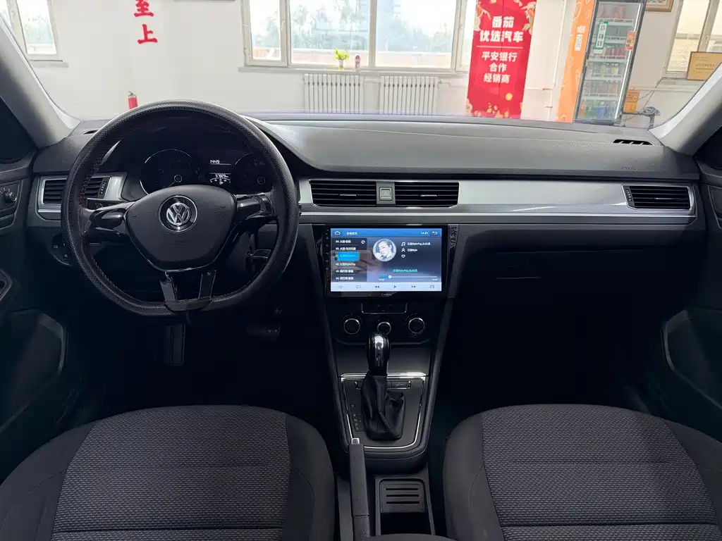 Volkswagen Bora — миниатюра 6